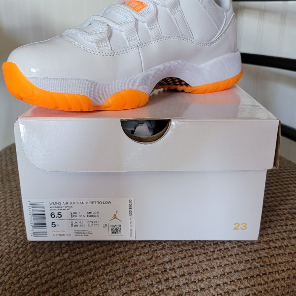 Womens Air Jordan 11 Retro Low White/Citrus Burst